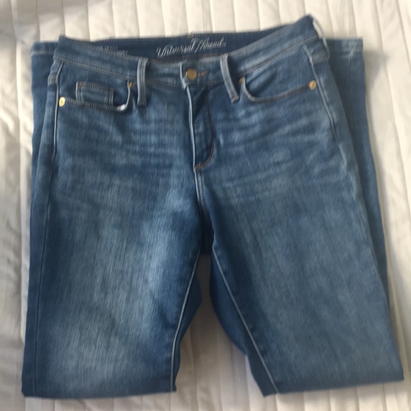 Universal Thread Women’s Skinny Blue Jeans - Picture 1 of 1
